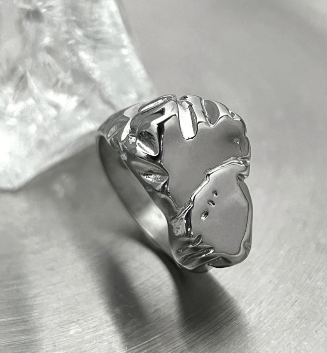 The Livewire – Polished Steel Statement Ring-Channel raw energy with the Livewire Ring. Polished steel, bold 10mm wave-inspired form captures the surge of an electric current. Shop now.