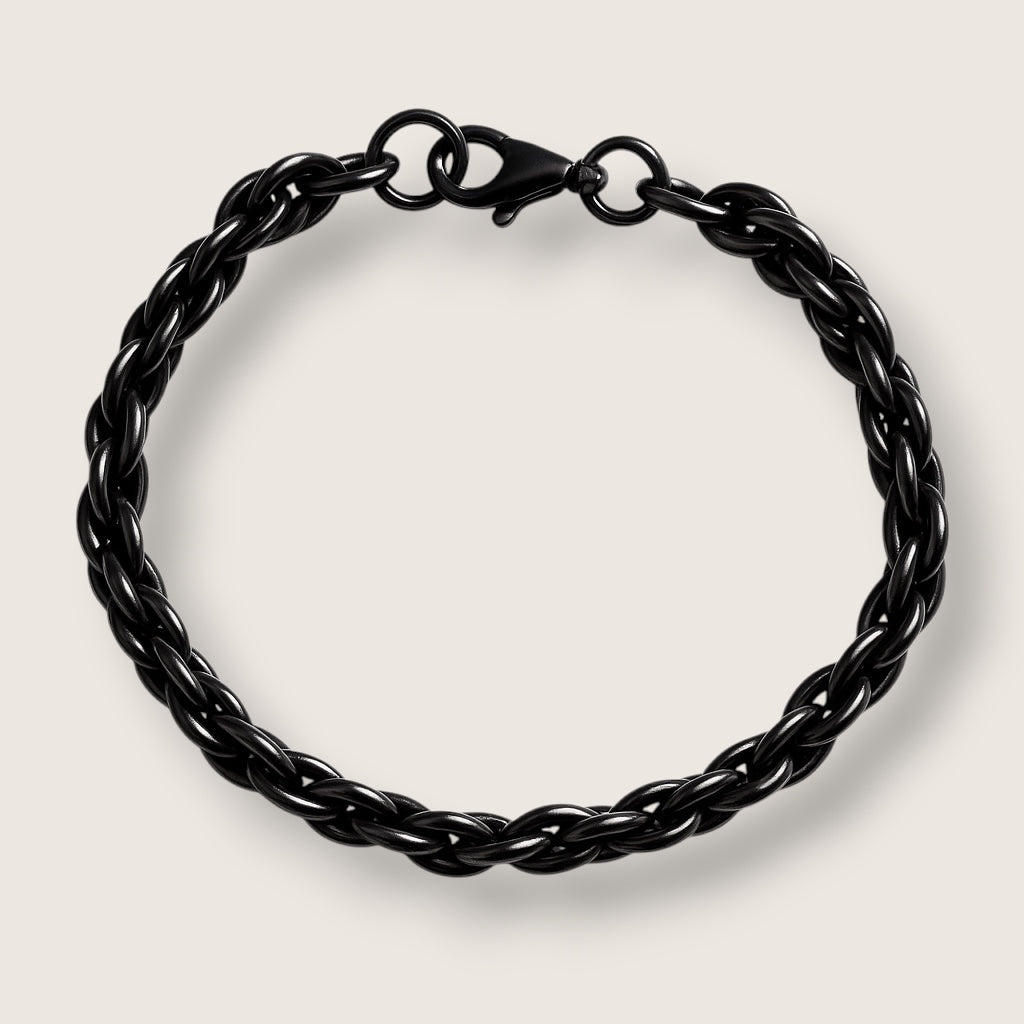 The Vanguard – Cuban Rope Chain Bracelet-A bold twist on the Cuban classic—7mm rope-style links offer texture and presence without bulk. Low-gloss finish commands attention. Shop now.