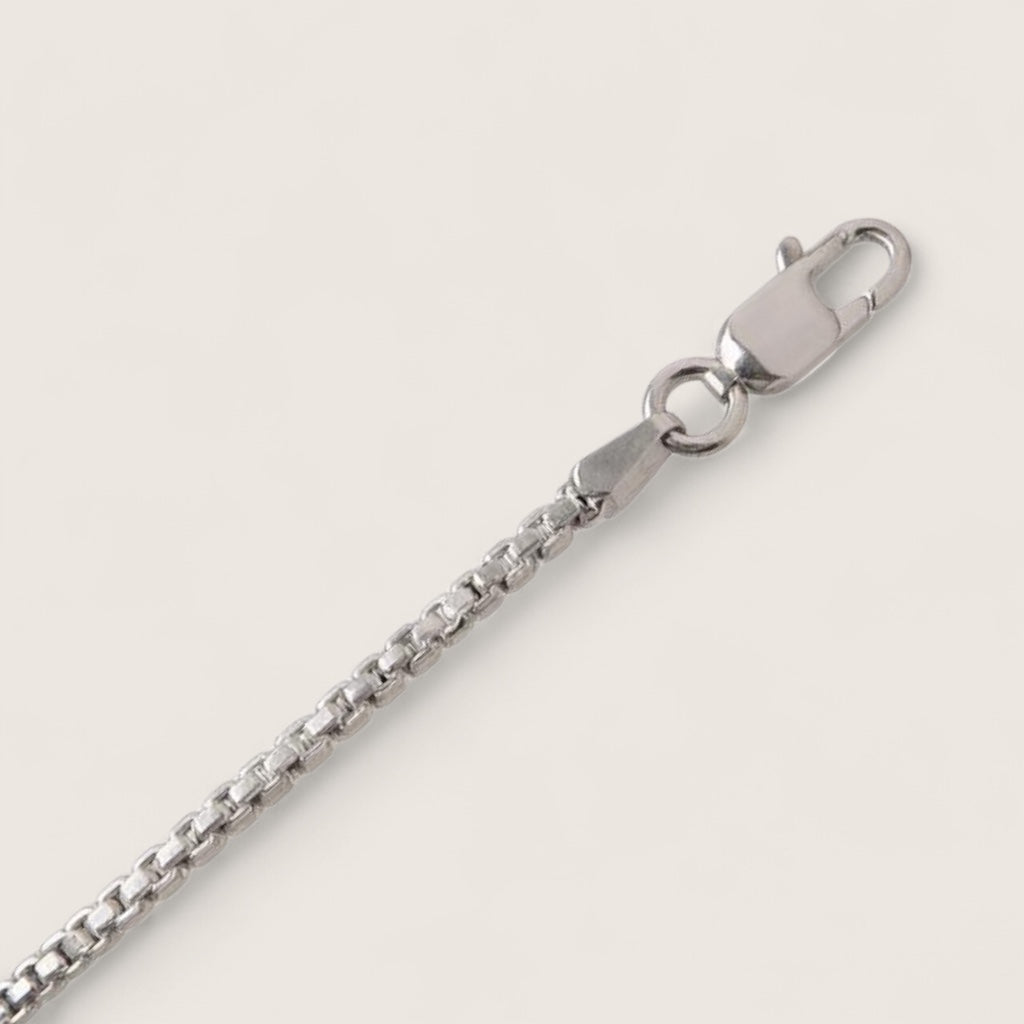 The Argent Edge – 1.8mm Box Chain