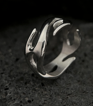 Arc Claw - Open Edge Ring-Unleash the surge with the Arc Claw Ring. Polished steel, claw-like curves, bold motion—an untamed strike of energy for those on the edge. Shop now.