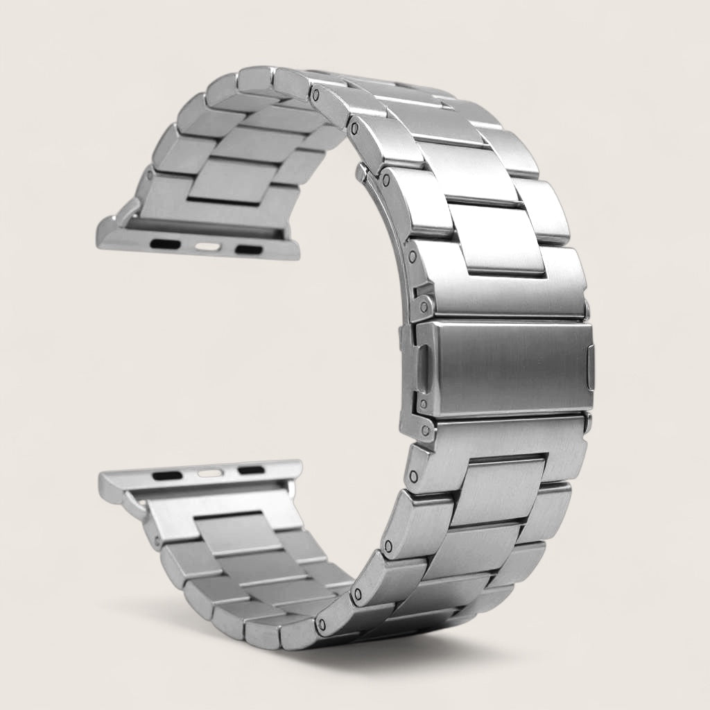 The Vanguard Link – Stainless Steel Apple Watch Band
